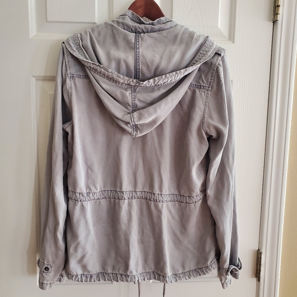 Max Jeans Designer Brand Women's Military Style Jacket Grey Size Medium - Picture 2 of 4